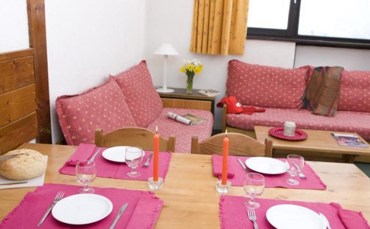 Les Alpages, Avoriaz, Louge 2